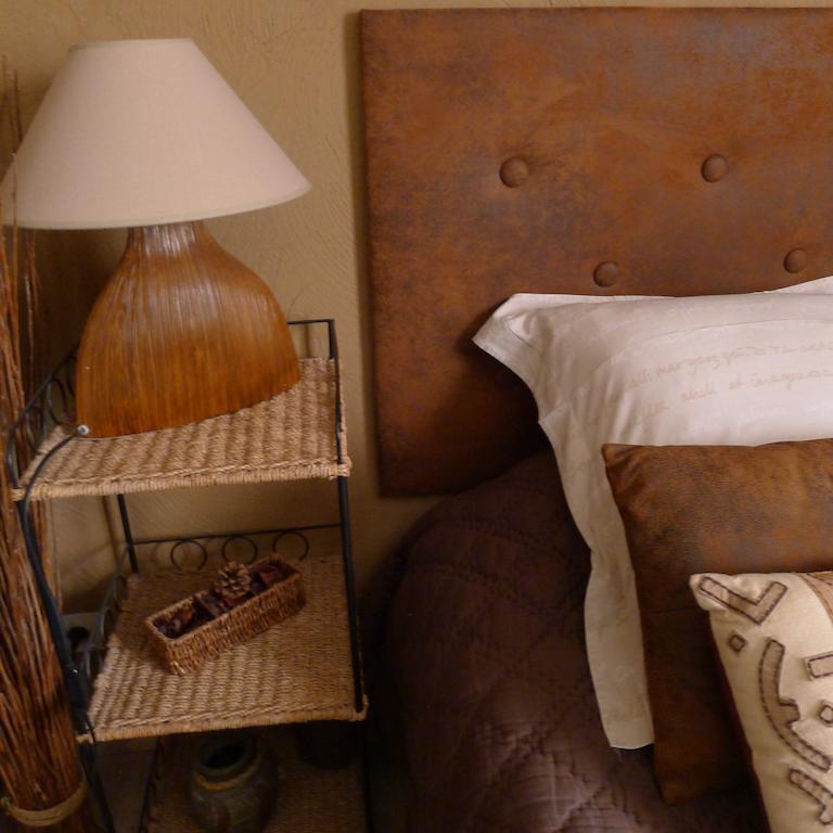 Domaine De La Manse Hotel Villeneuve-de-Berg Kültér fotó