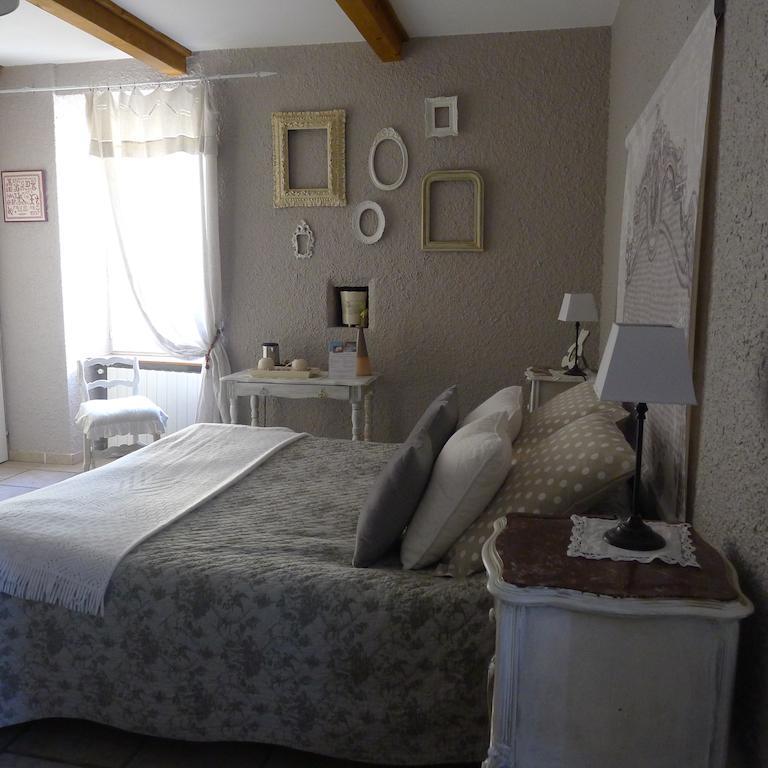Domaine De La Manse Hotel Villeneuve-de-Berg Kültér fotó